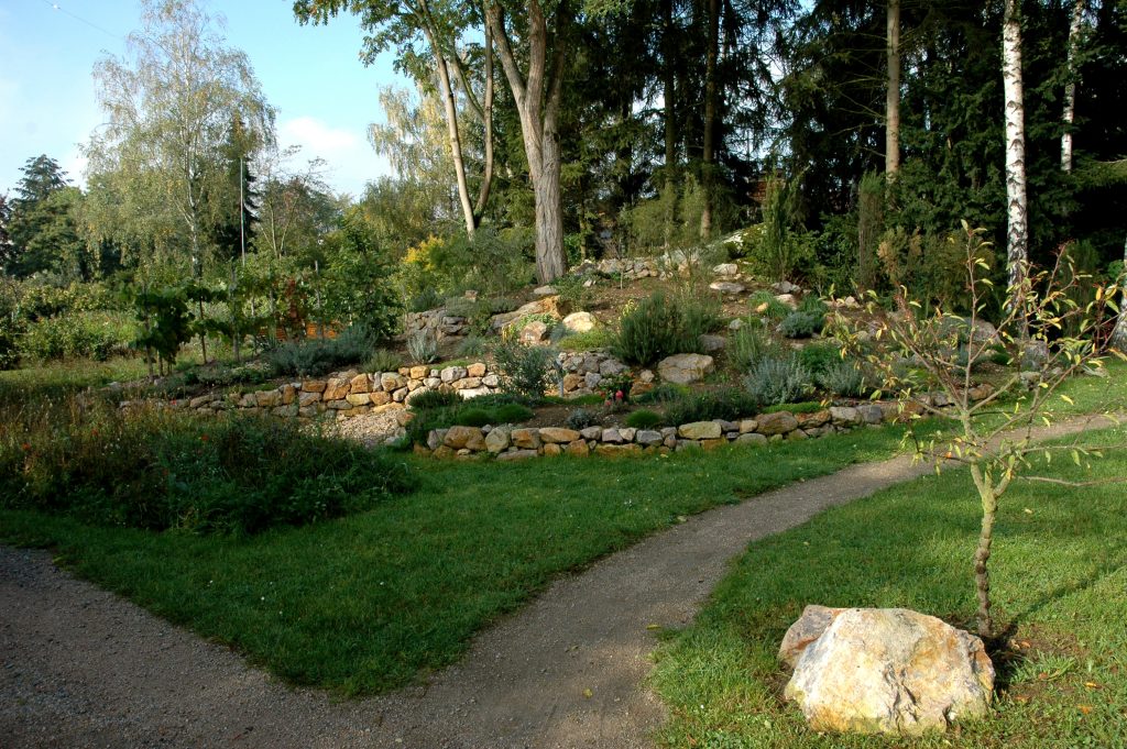 Israel-Gebetsplatz, Efrat auf Kanaan, Darmstadt Israel-Gebetsplatz, Efrat auf Kanaan, Darmstadt